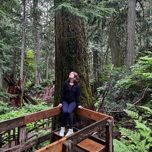 Meet your Posher, Kaelyn